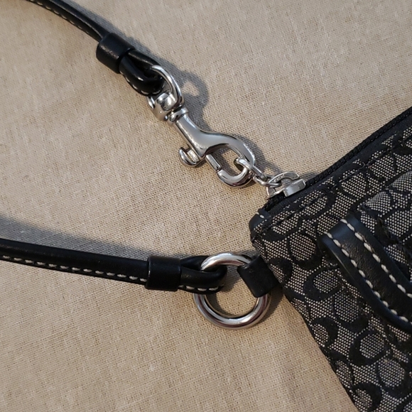 Coach Signature Logo Wristlet! - Picture 7 of 16